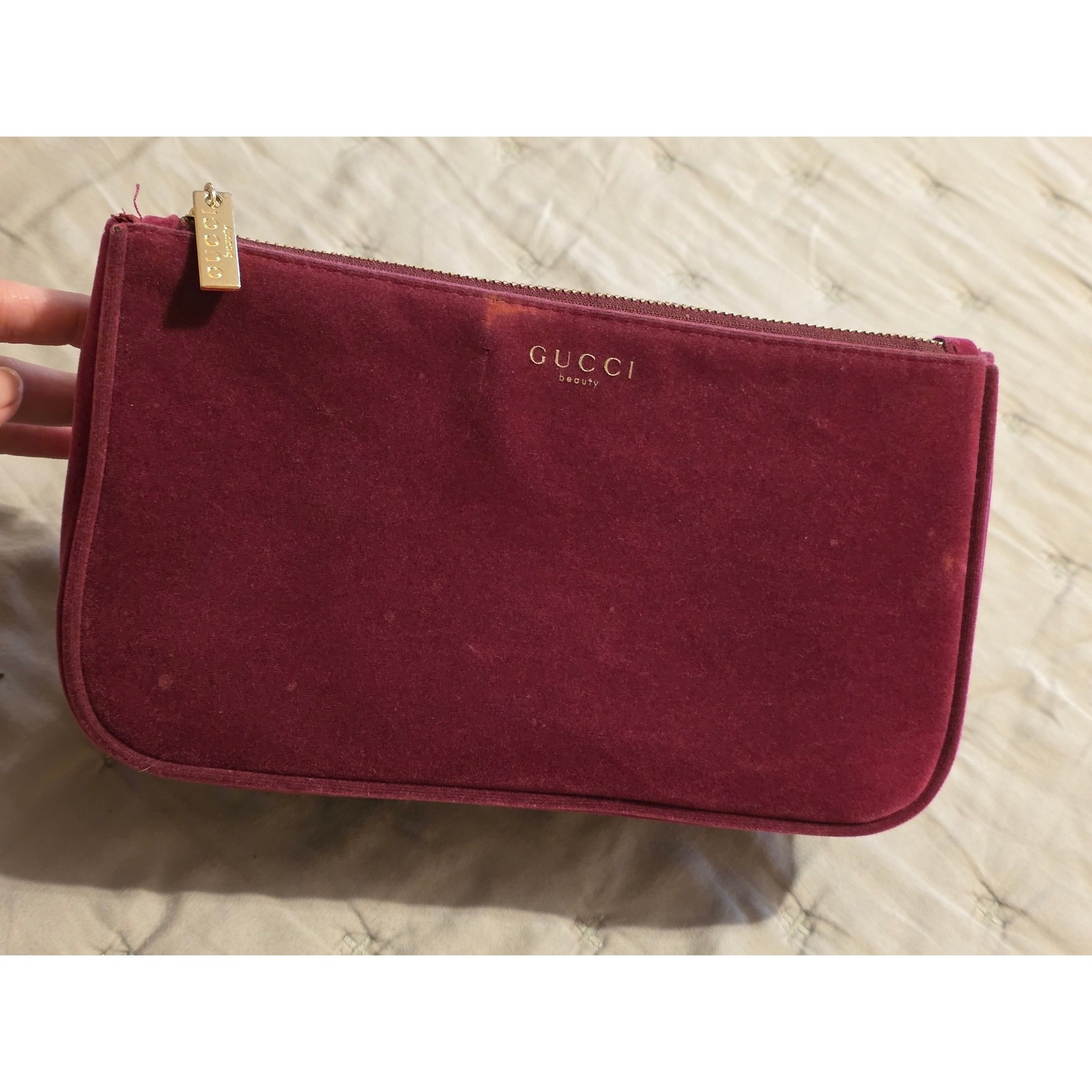 Authentic Gucci Velvet Beauty Bag Cosmetic Case Magenta Purple Gold 9.5x5.5"